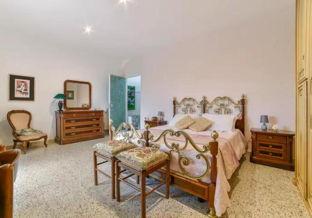 Ampia Casa Ecofriendly vista Borgo IO SONO QUI Tricarico Exterior foto